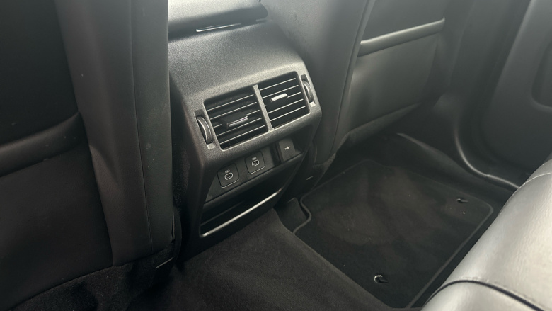 Land Rover Discovery Sport 2.0 D200 Dynamic SE 5dr Auto [5 Seat] Diesel Station Wagon